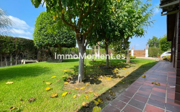 Resale - Detached villa - San Fulgencio - La Marina