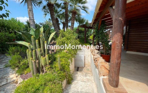 Resale - Detached villa - San Fulgencio - La Marina