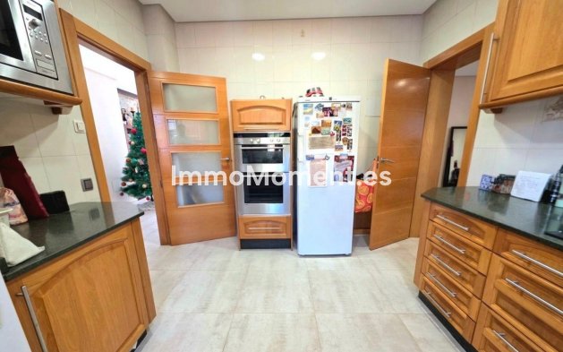 Wiederverkauf - Freistehende Villa - Orihuela - Campoamor