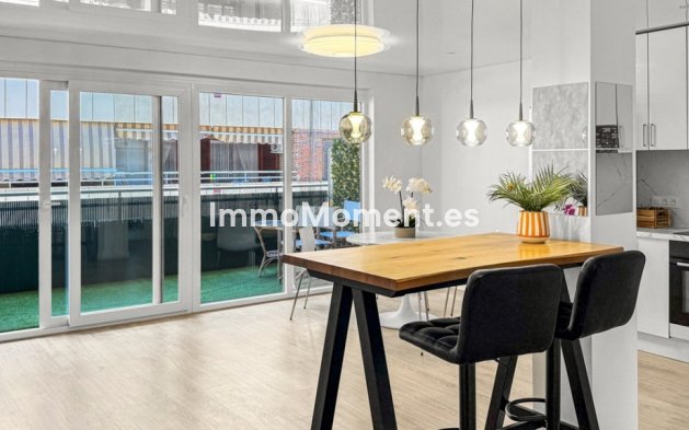 Wiederverkauf - Wohnung - Torrevieja - Torrevieja Centro