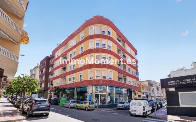 Wiederverkauf - Wohnung - Torrevieja - Torrevieja Centro