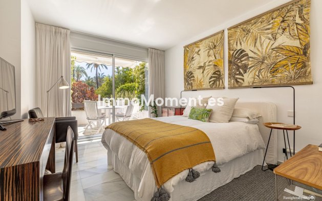Revente - Appartement - Estepona  - Estepona Centro