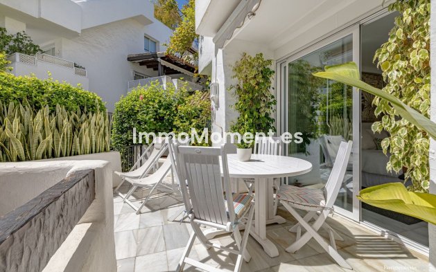 Revente - Appartement - Estepona  - Estepona Centro