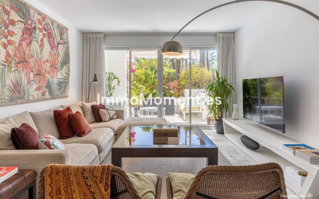 Revente - Appartement - Estepona  - Estepona Centro