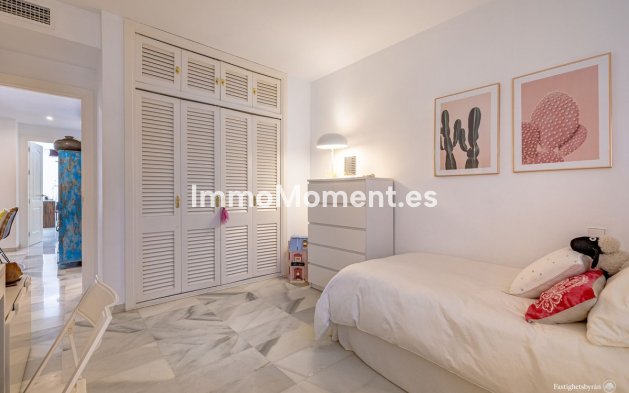 Revente - Appartement - Estepona  - Estepona Centro