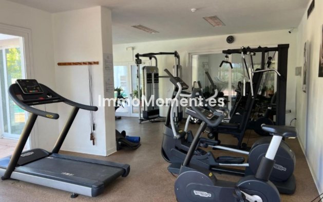Revente - Appartement - Estepona  - Estepona Centro