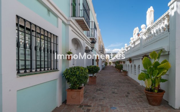 Wiederverkauf - Reihenhaus - Marbella - Nueva Andalucía