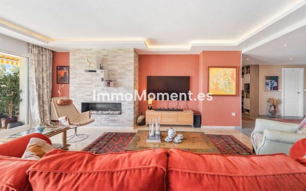 Resale - Apartment - Marbella - Guadalmina Alta