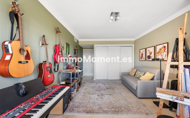 Resale - Apartment - Marbella - Guadalmina Alta