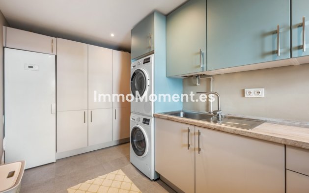 Resale - Apartment - Marbella - Guadalmina Alta
