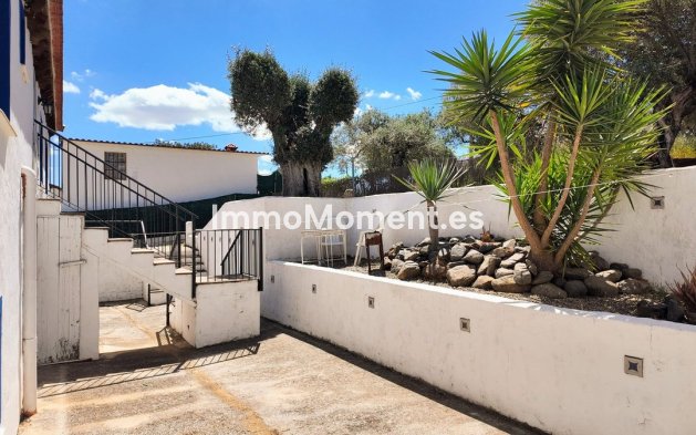 Revente - Maison de campagne - Intérieur                       - Alora