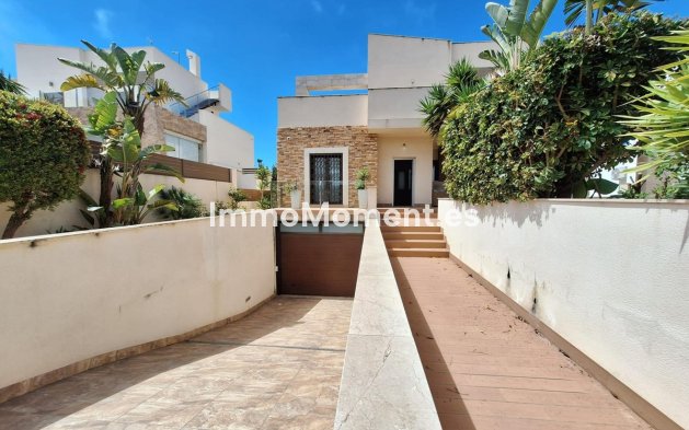 Resale - Detached villa - Torrevieja - Torrevieja Centro