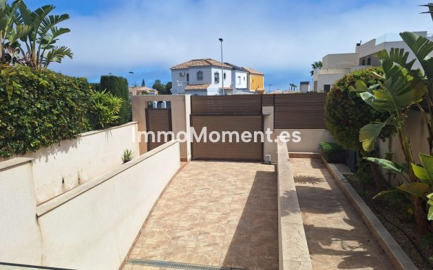 Resale - Detached villa - Torrevieja - Torrevieja Centro