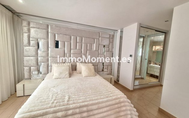 Resale - Detached villa - Torrevieja - Torrevieja Centro