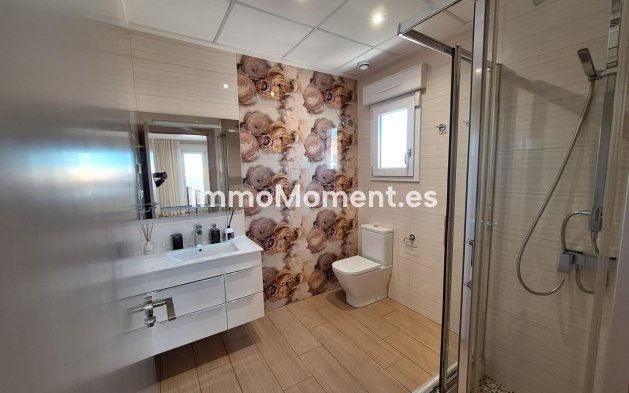 Resale - Detached villa - Torrevieja - Torrevieja Centro