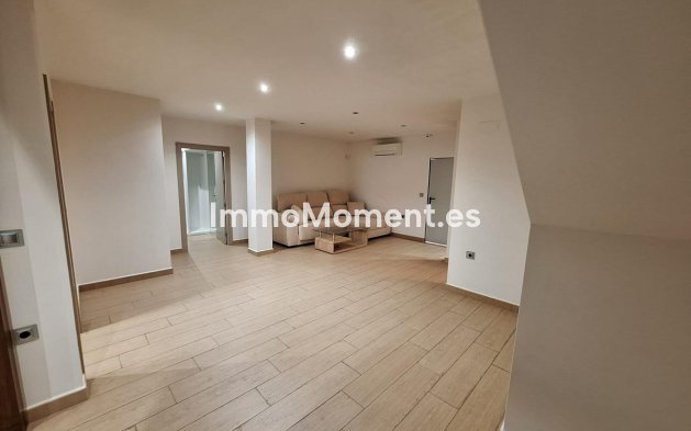 Resale - Detached villa - Torrevieja - Torrevieja Centro
