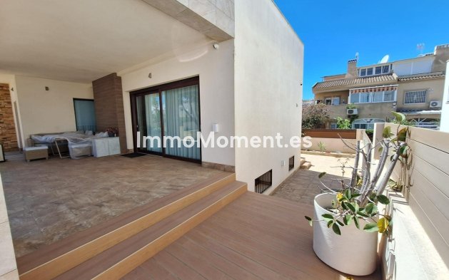 Resale - Detached villa - Torrevieja - Torrevieja Centro