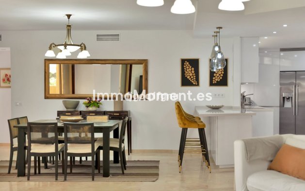 Bestaande woning - Appartement - Estepona  - Costalita