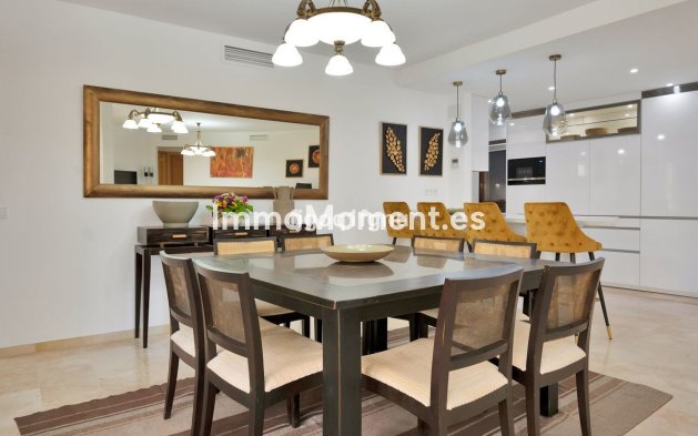 Bestaande woning - Appartement - Estepona  - Costalita