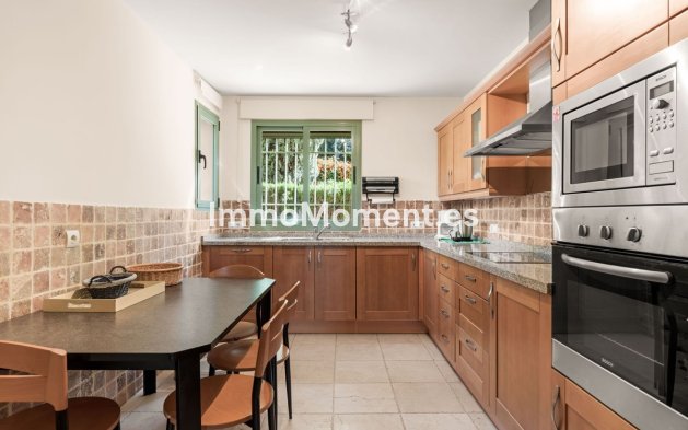 Bestaande woning - Appartement - Benahavís