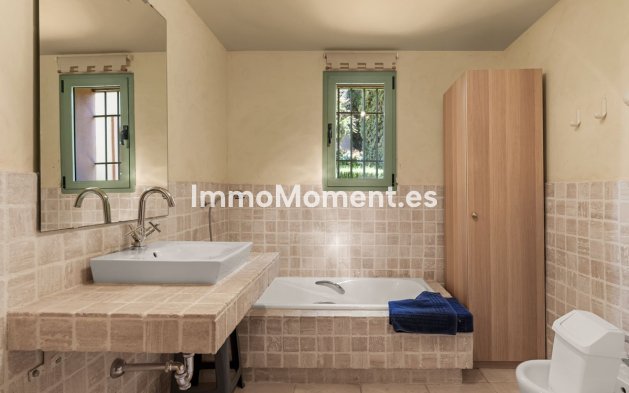 Bestaande woning - Appartement - Benahavís