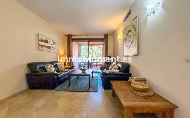Resale - Apartment - Marbella - El Rosario