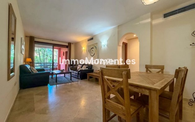 Resale - Apartment - Marbella - El Rosario