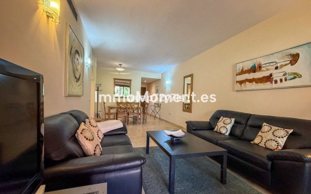 Resale - Apartment - Marbella - El Rosario