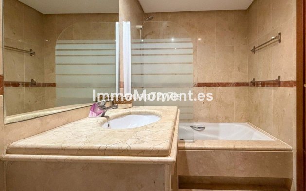 Resale - Apartment - Marbella - El Rosario