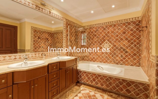 Bestaande woning - Vrijstaande villa - Marbella - Guadalmina Alta