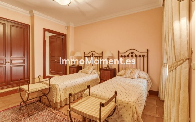 Bestaande woning - Vrijstaande villa - Marbella - Guadalmina Alta