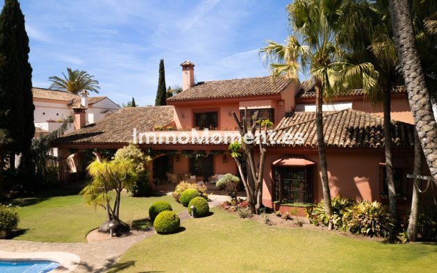 Bestaande woning - Vrijstaande villa - Marbella - Guadalmina Alta