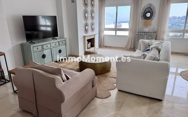 Resale - Apartment - Marbella - La Mairena