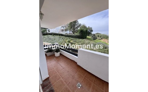 Resale - Apartment - Marbella - La Mairena