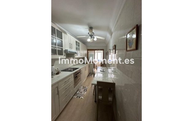 Revente - Appartement - Estepona  - Estepona Centro