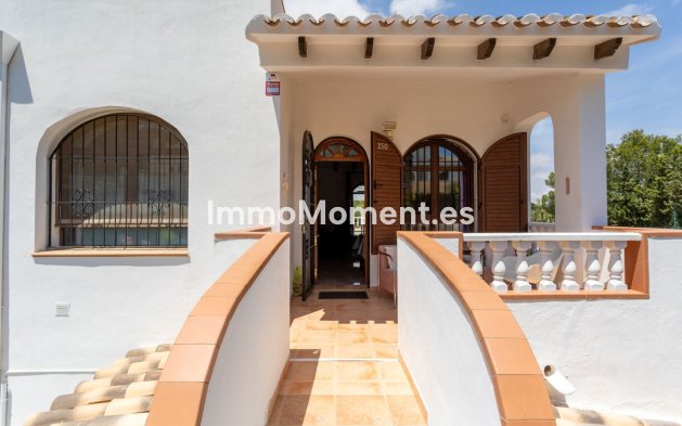 Wiederverkauf - Freistehende Villa - Orihuela - Villamartin