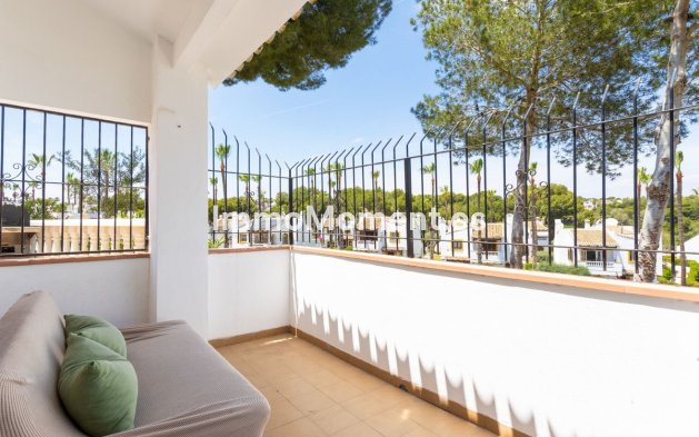 Wiederverkauf - Freistehende Villa - Orihuela - Villamartin
