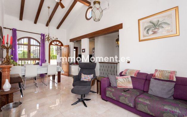 Wiederverkauf - Freistehende Villa - Orihuela - Villamartin