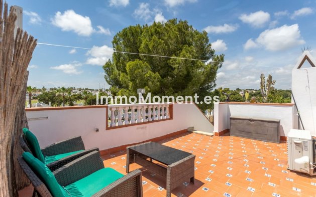 Wiederverkauf - Freistehende Villa - Orihuela - Villamartin