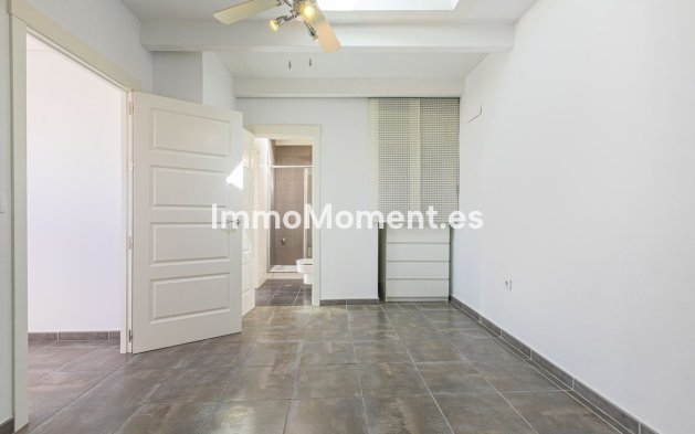 Resale - Apartment - Marbella - Costabella