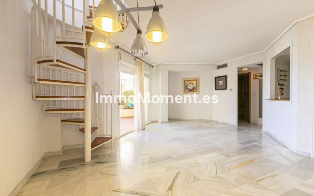 Resale - Apartment - Marbella - Costabella