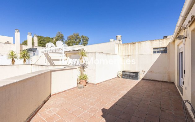 Resale - Apartment - Marbella - Costabella