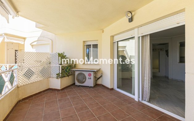 Resale - Apartment - Marbella - Costabella