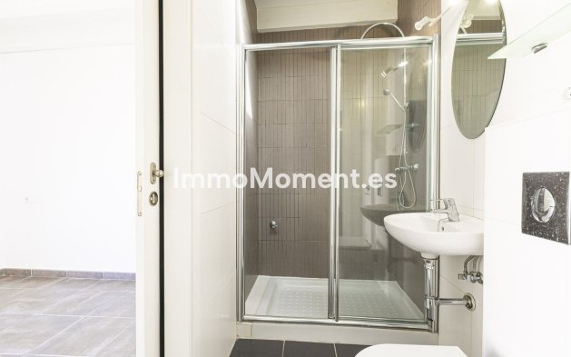 Resale - Apartment - Marbella - Costabella