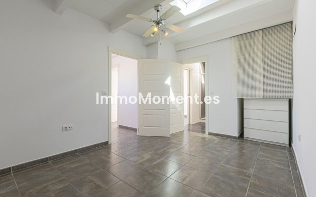 Resale - Apartment - Marbella - Costabella
