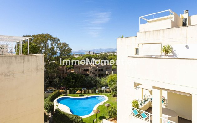 Resale - Apartment - Marbella - Costabella
