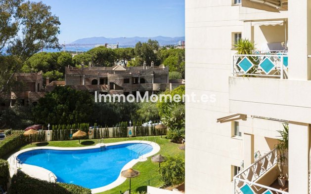 Resale - Apartment - Marbella - Costabella