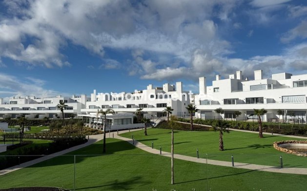 Wiederverkauf - Wohnung - Estepona  - Cancelada