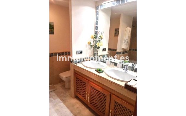 Reventa - Villa independiente - Marbella - The Golden Mile