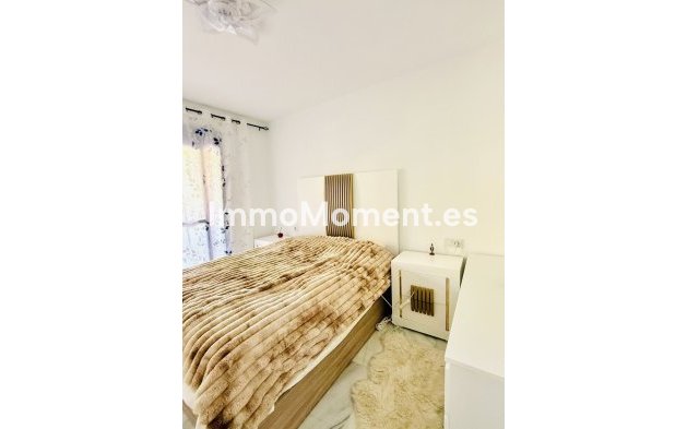 Resale - Apartment - Manilva
